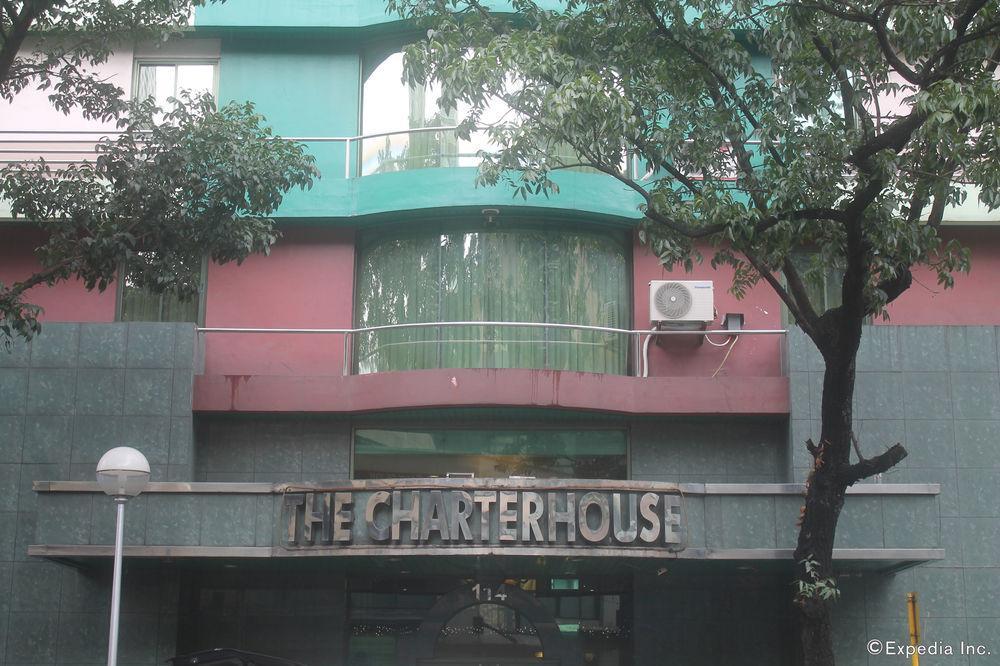 The Charter House Hotel Makati City Exterior photo